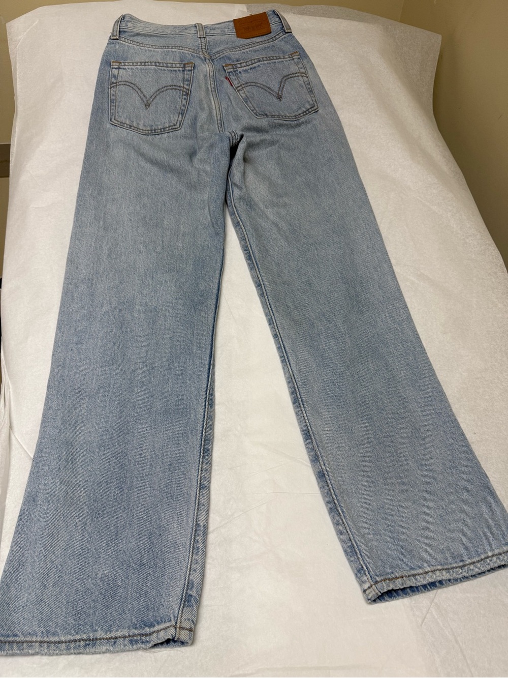 LEVIS PREMIUM 🔵Ribcage Straight🔵 - Picture 2 of 12